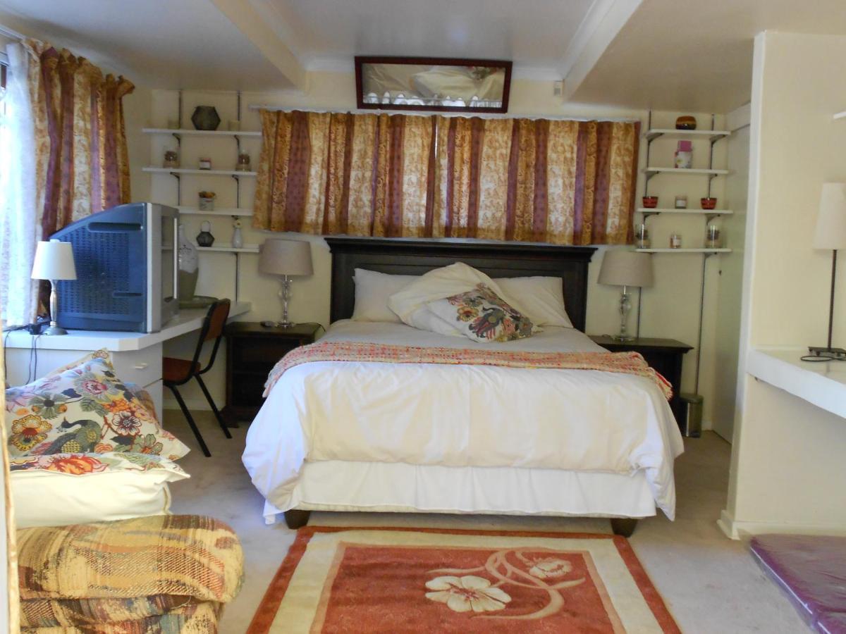 Escombe Accommodation Self Catering เดอร์บัน ภายนอก รูปภาพ